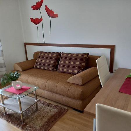 Apartmani Braut Kornić Esterno foto