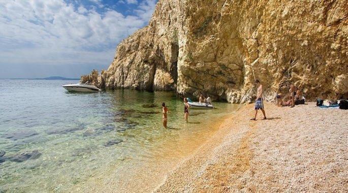 Apartmani Braut Kornić Esterno foto